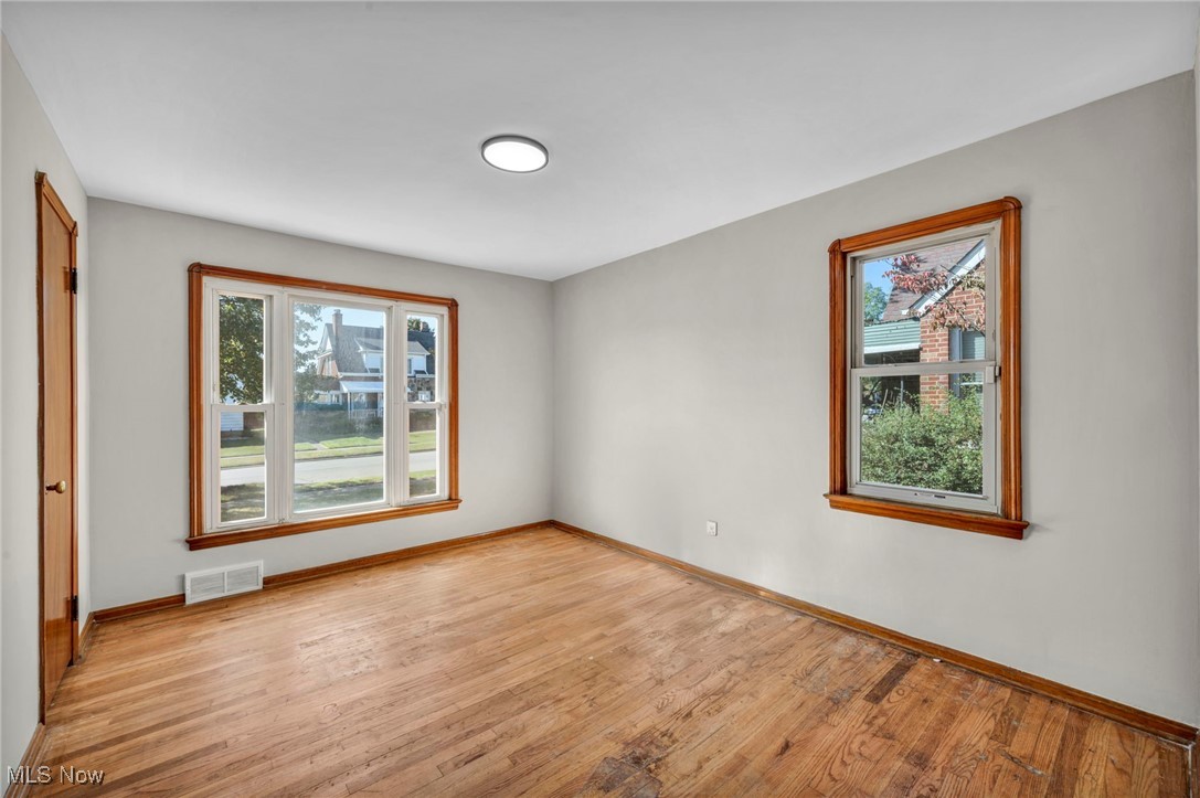 Ridgewood 10 - Residential