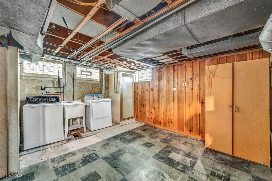 Ridgewood 10 - Residential