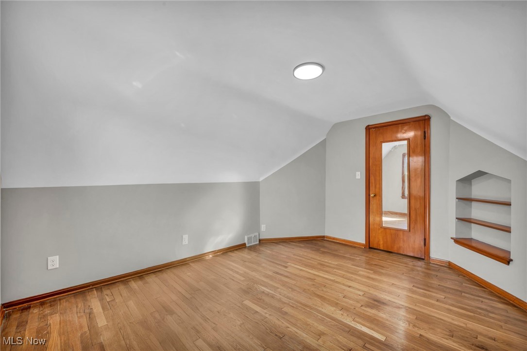 Ridgewood 10 - Residential