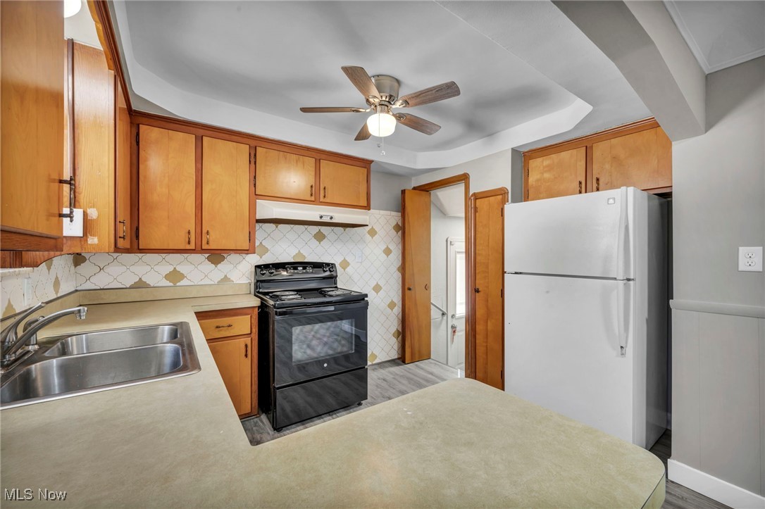 Ridgewood 10 - Residential