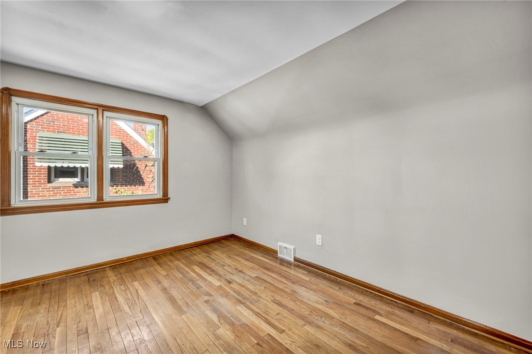 Ridgewood 10 - Residential