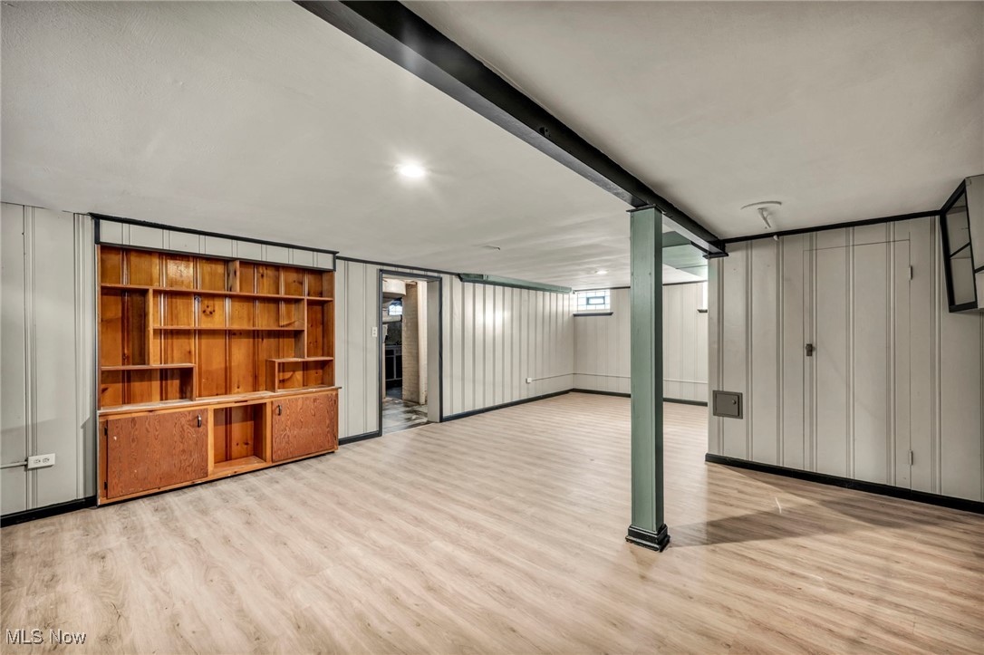 Ridgewood 10 - Residential