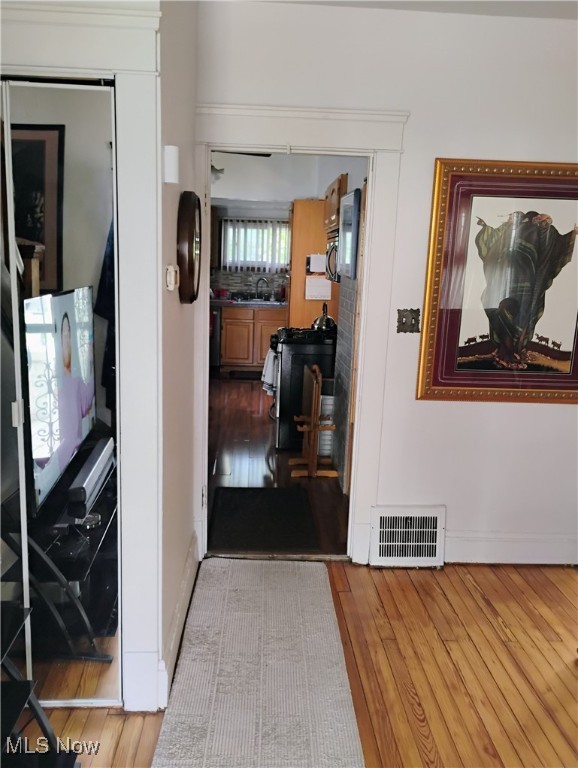 13418 Coath Avenue, Cleveland, Ohio image 10