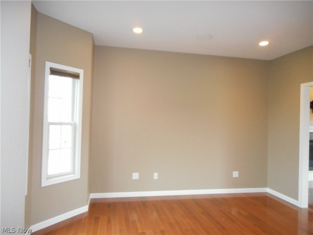 Carrousel Corners 5 - Residential