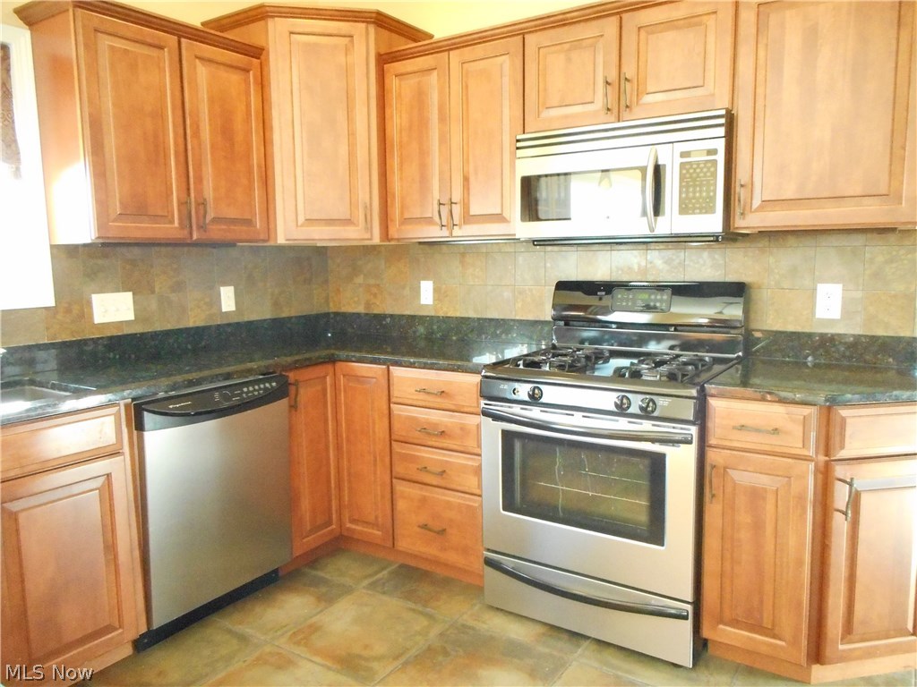 Carrousel Corners 5 - Residential