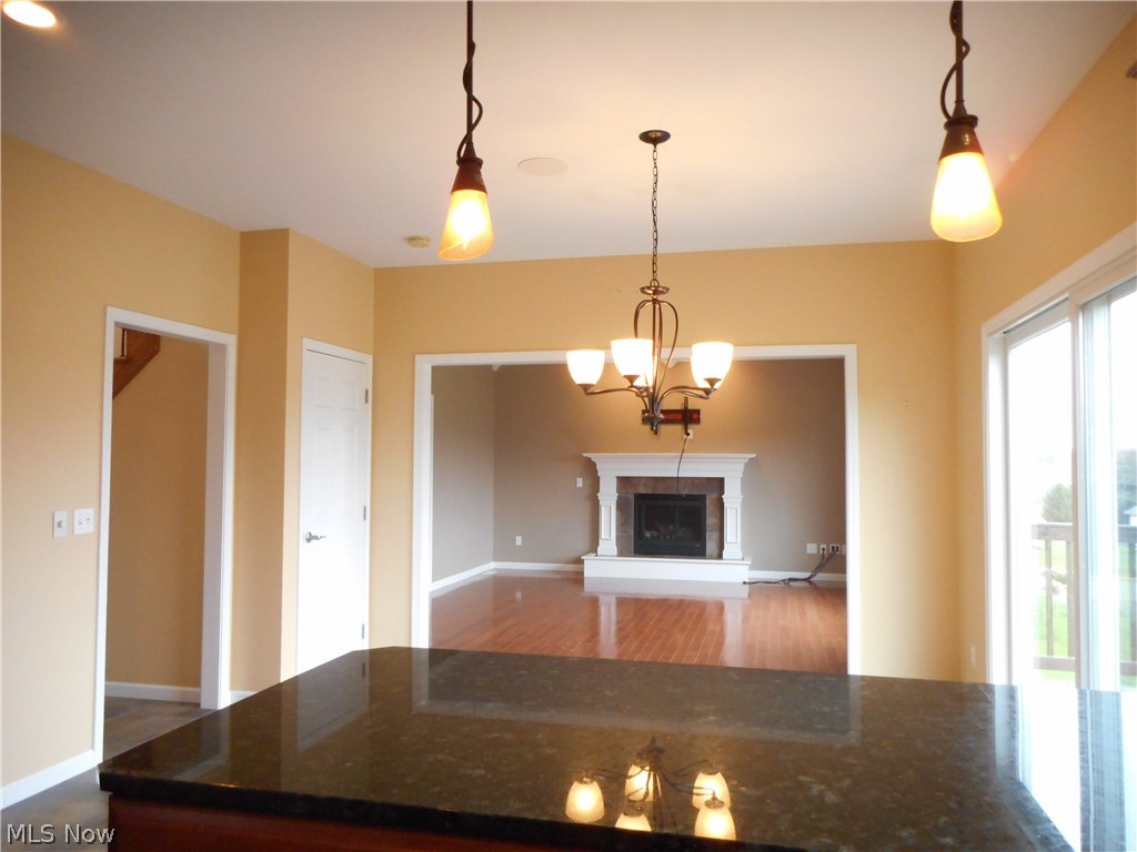 Carrousel Corners 5 - Residential