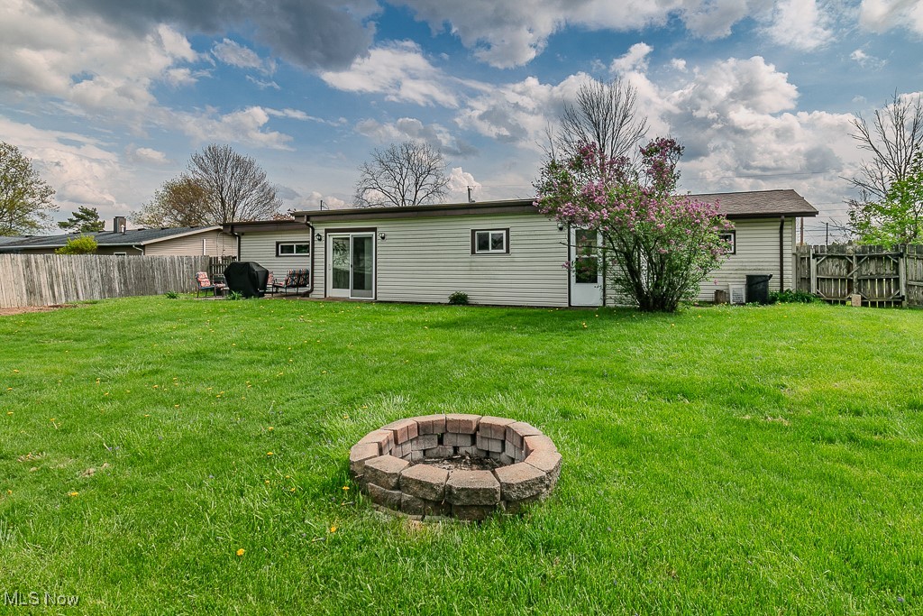 4237 Raymond Drive, Brunswick, Ohio image 32