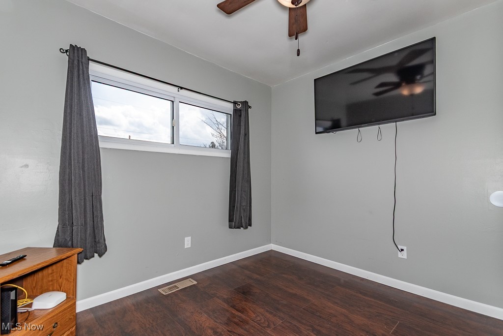 4237 Raymond Drive, Brunswick, Ohio image 19