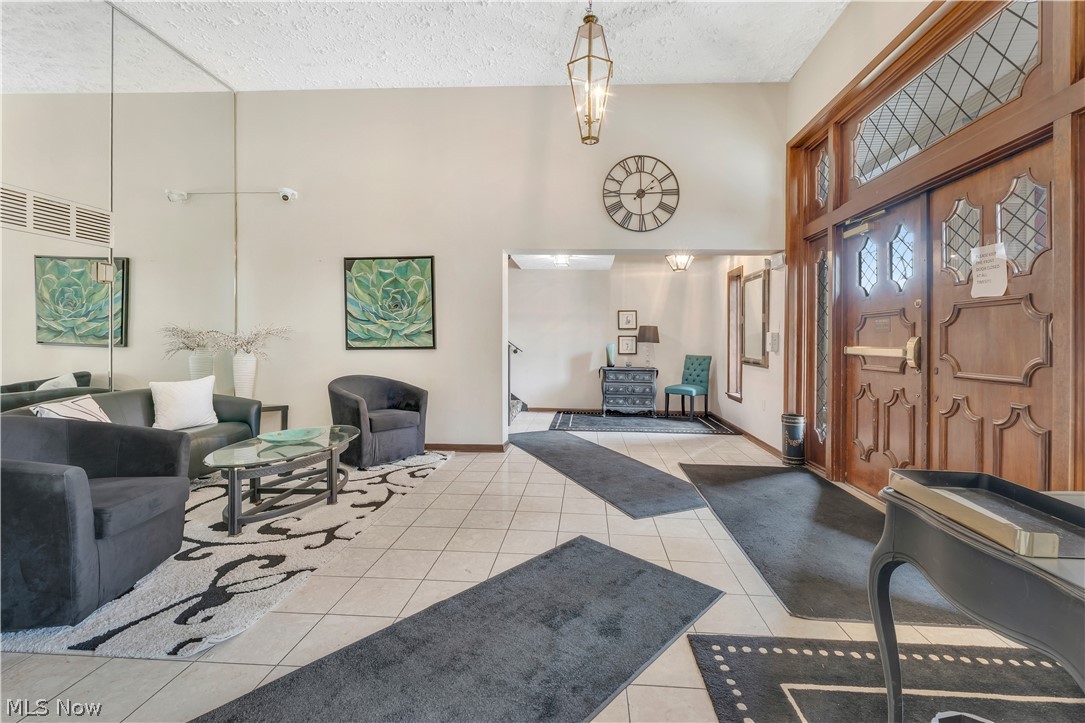 West Blvd Condo - Residential