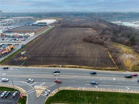 N US RT 250 Sandusky OH 44870