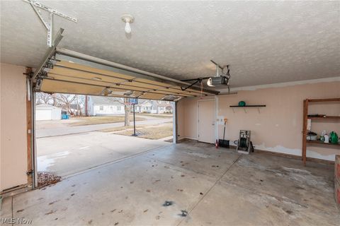 Tiny photo for 1001 Euclid Avenue, Lorain, OH 44052 (MLS # 5190344)