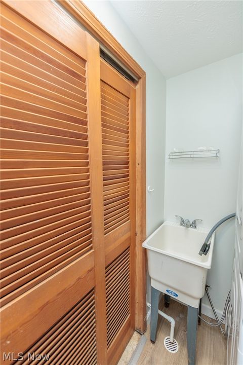 Tiny photo for 1001 Euclid Avenue, Lorain, OH 44052 (MLS # 5190344)