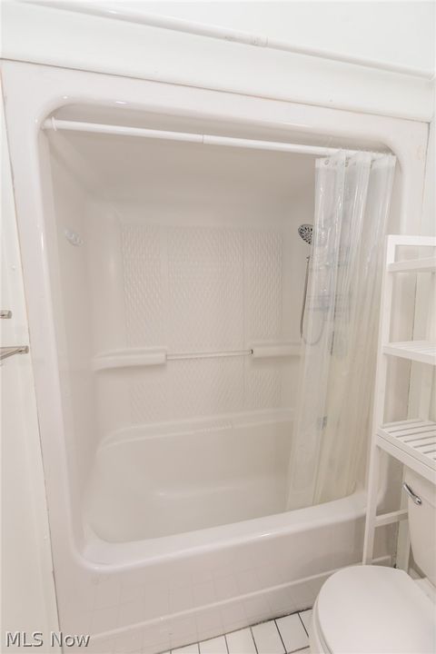 Tiny photo for 1001 Euclid Avenue, Lorain, OH 44052 (MLS # 5190344)