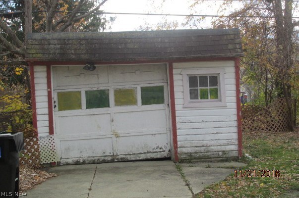 Ford Realty Companys 03 - Residential