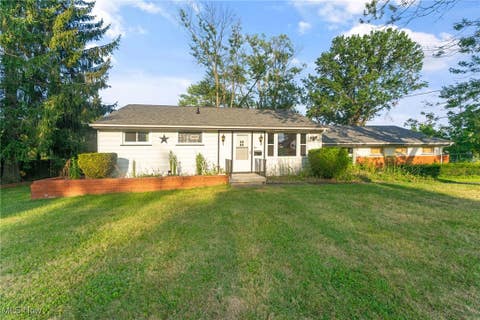 Photo for 4627 Sheridan Road