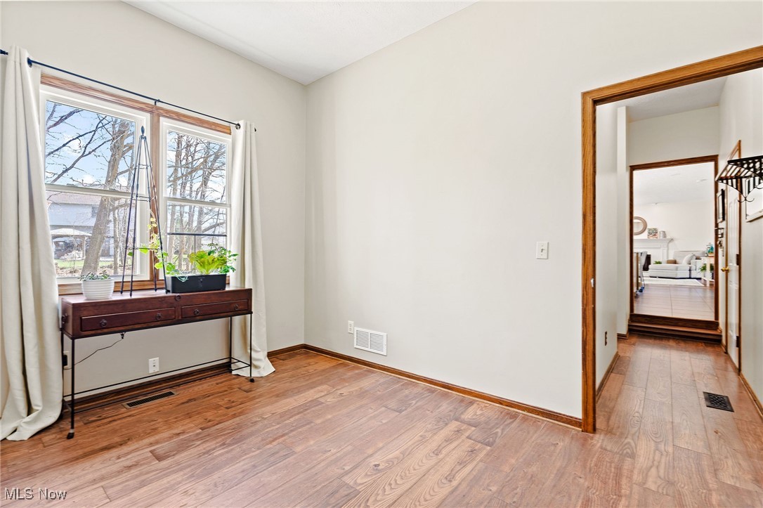 20110 Bradgate Lane, Strongsville, Ohio image 13
