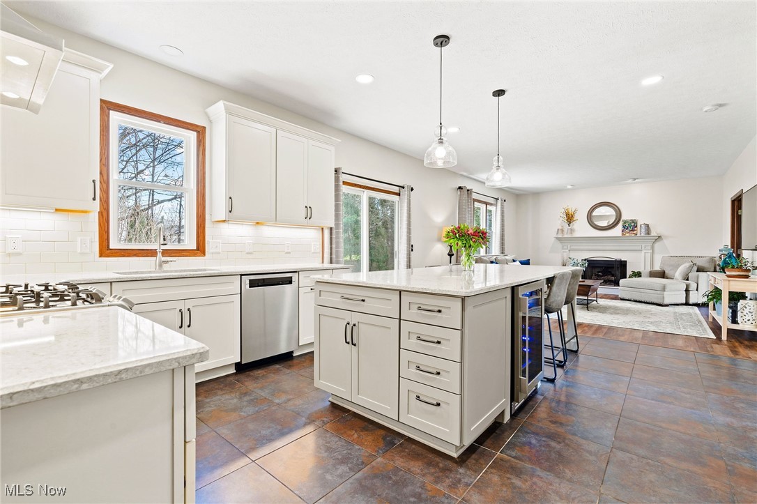 20110 Bradgate Lane, Strongsville, Ohio image 6