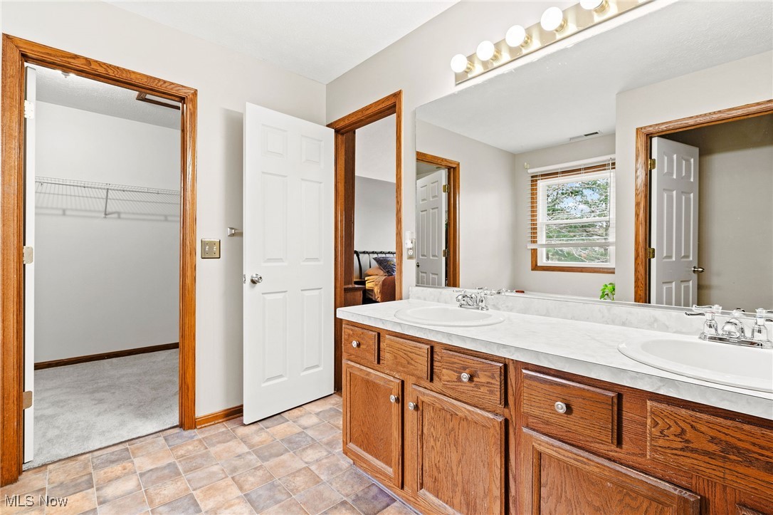 20110 Bradgate Lane, Strongsville, Ohio image 23