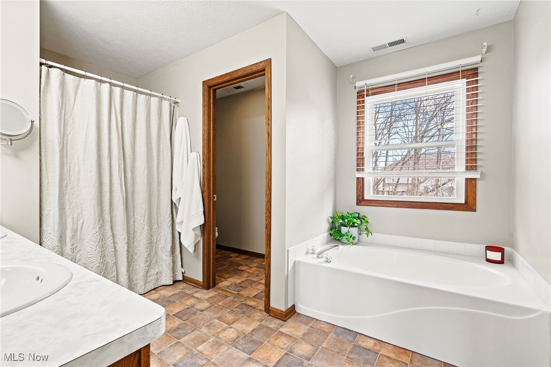 20110 Bradgate Lane, Strongsville, Ohio image 22