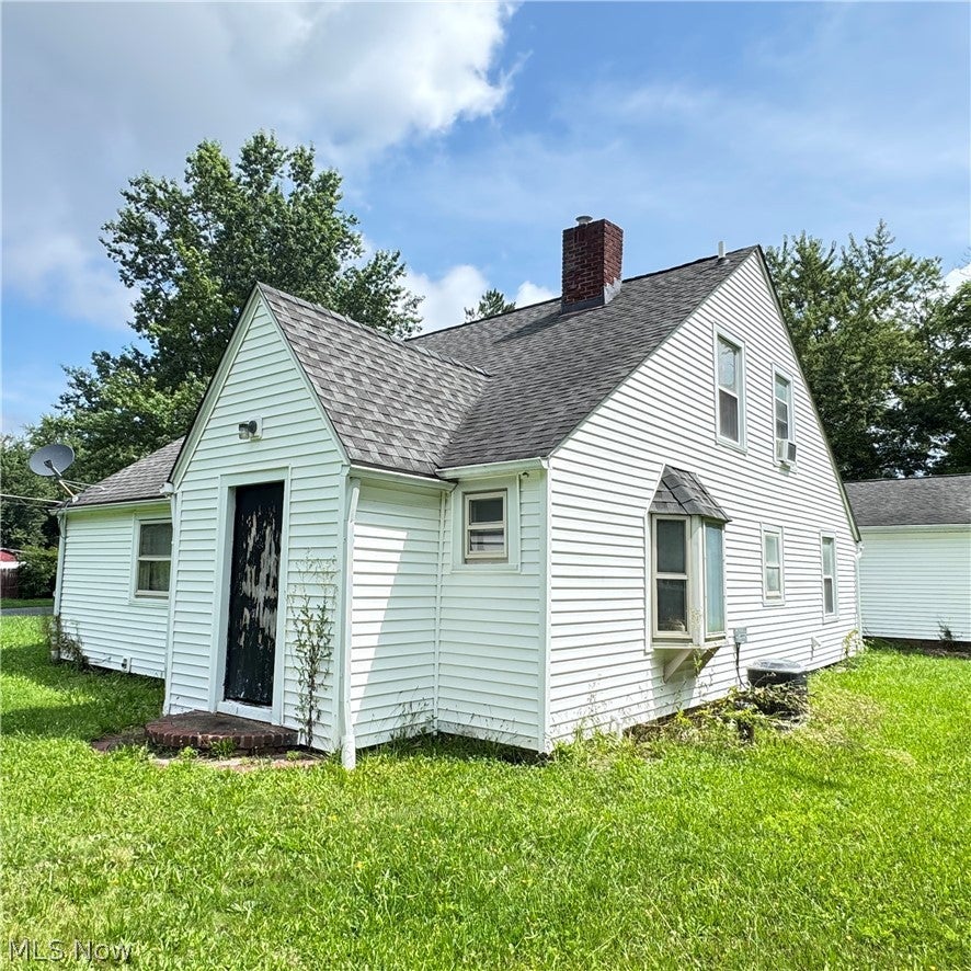 547 Ewart Road