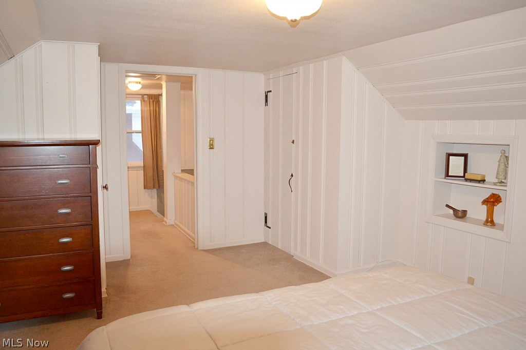 D C Reed Shoreland - Residential