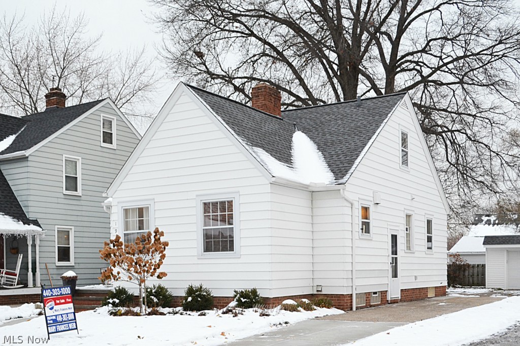 D C Reed Shoreland - Residential