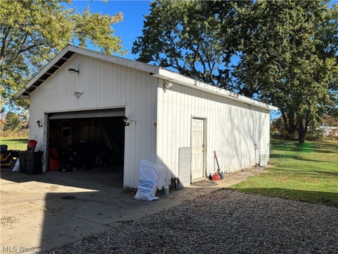 Tiny photo for 11651 Webster Road, Strongsville, OH 44136 (MLS # 5254546)