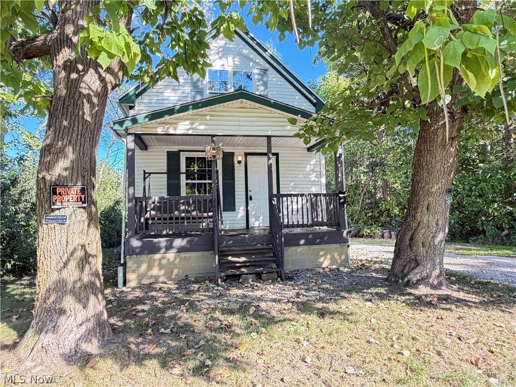 3323 Dallas Avenue