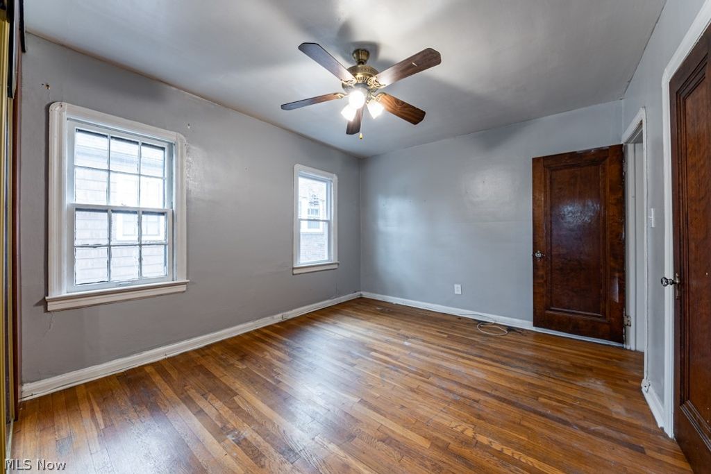 Photo of 18405 Newell Road, Shaker Heights, OH 44122 (MLS # 5197000)