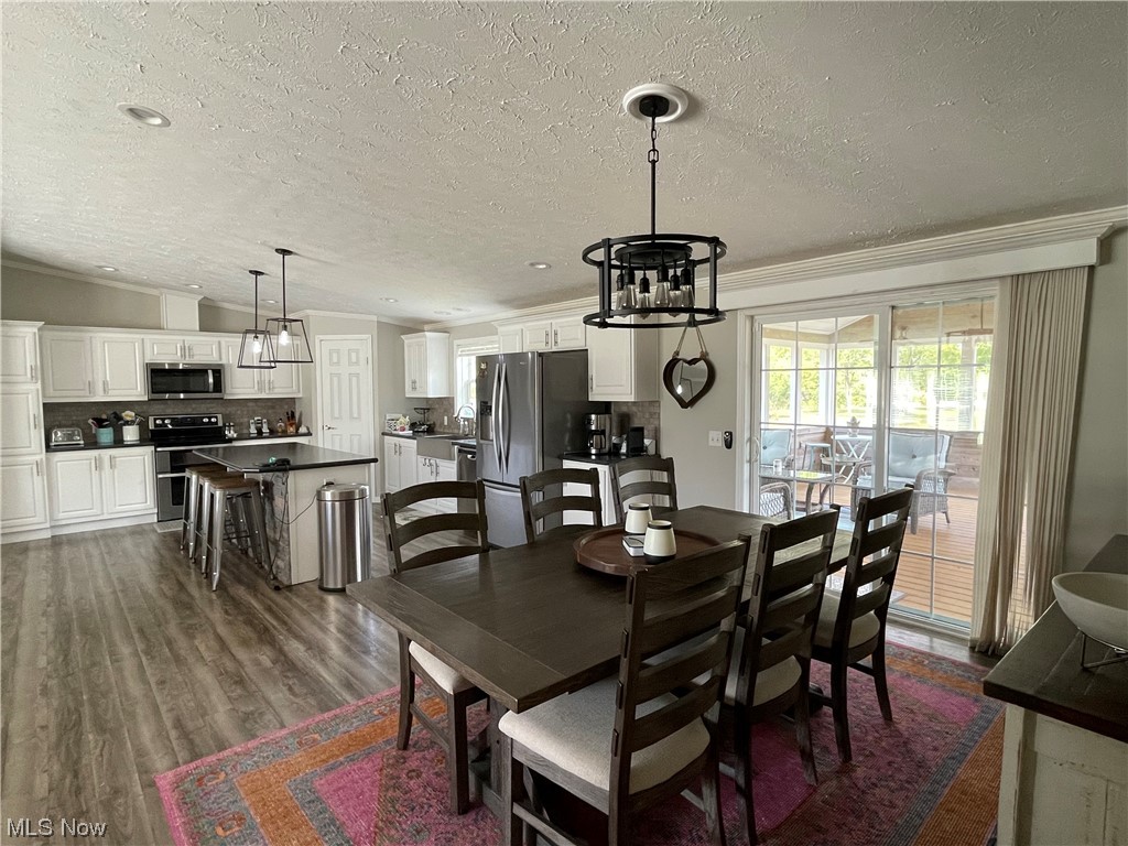 Connecticut Western Reserve - Residential