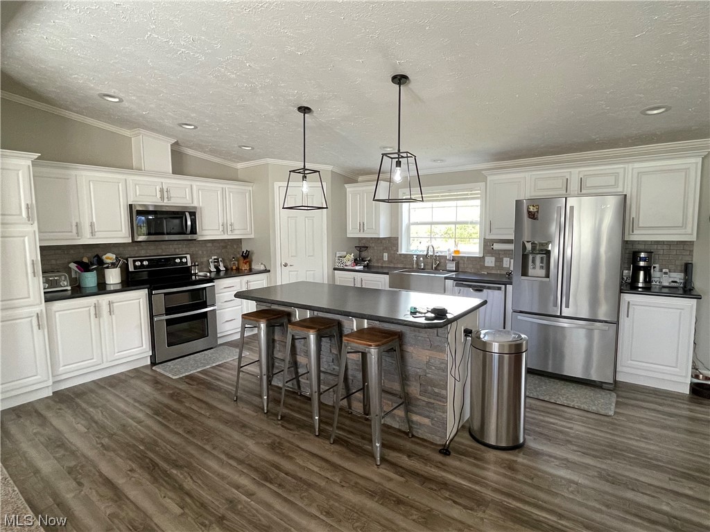 Connecticut Western Reserve - Residential