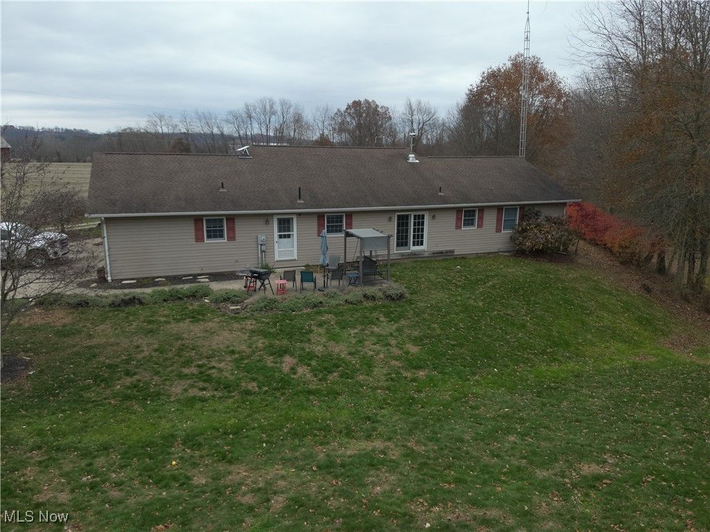 Photo of 4650 Tabor Ridge Road NE, Mineral City, OH 44656 (MLS # 5179072)