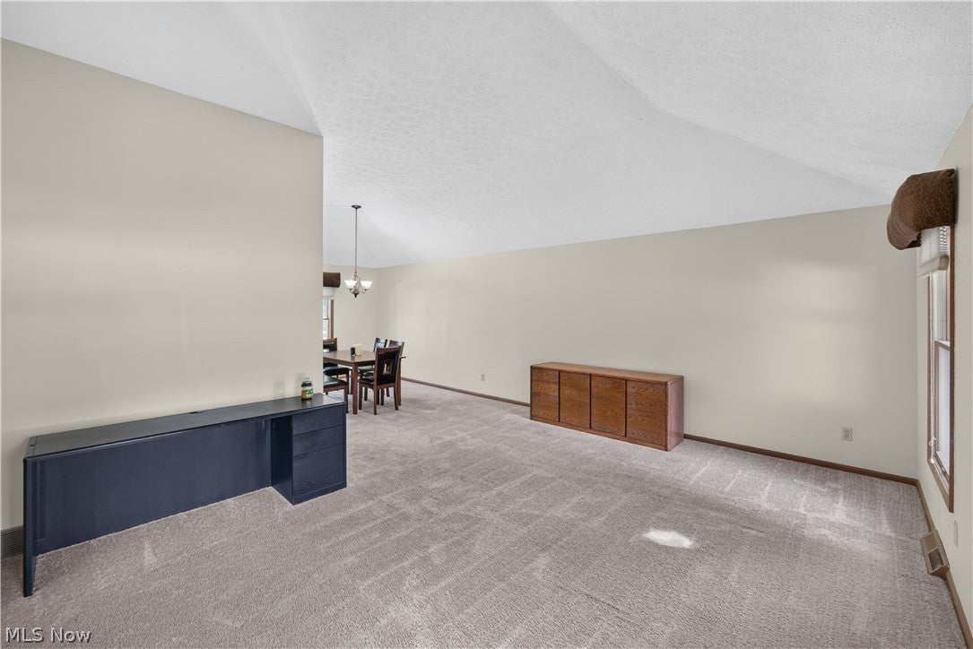 8307 Old Post Road