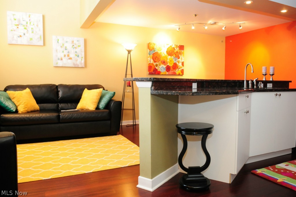 Water Street Condos - Residential