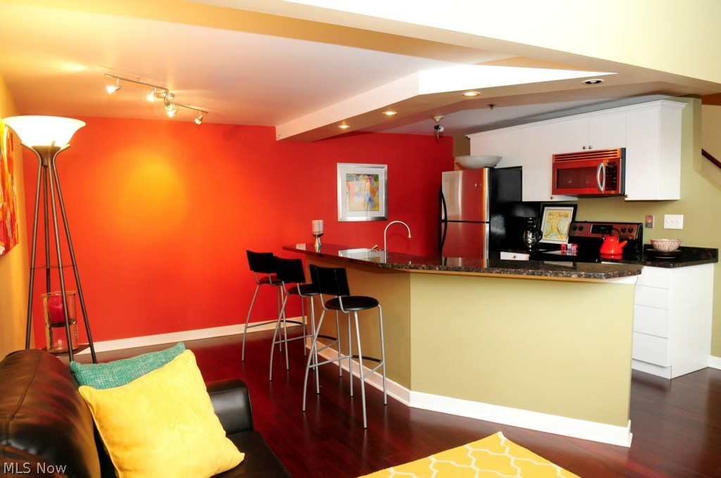 Water Street Condos - Residential