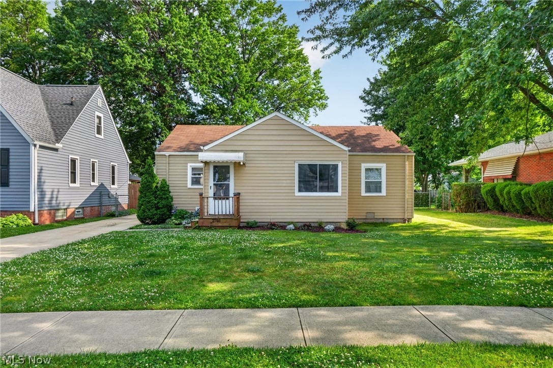 2701 Tuxedo Avenue