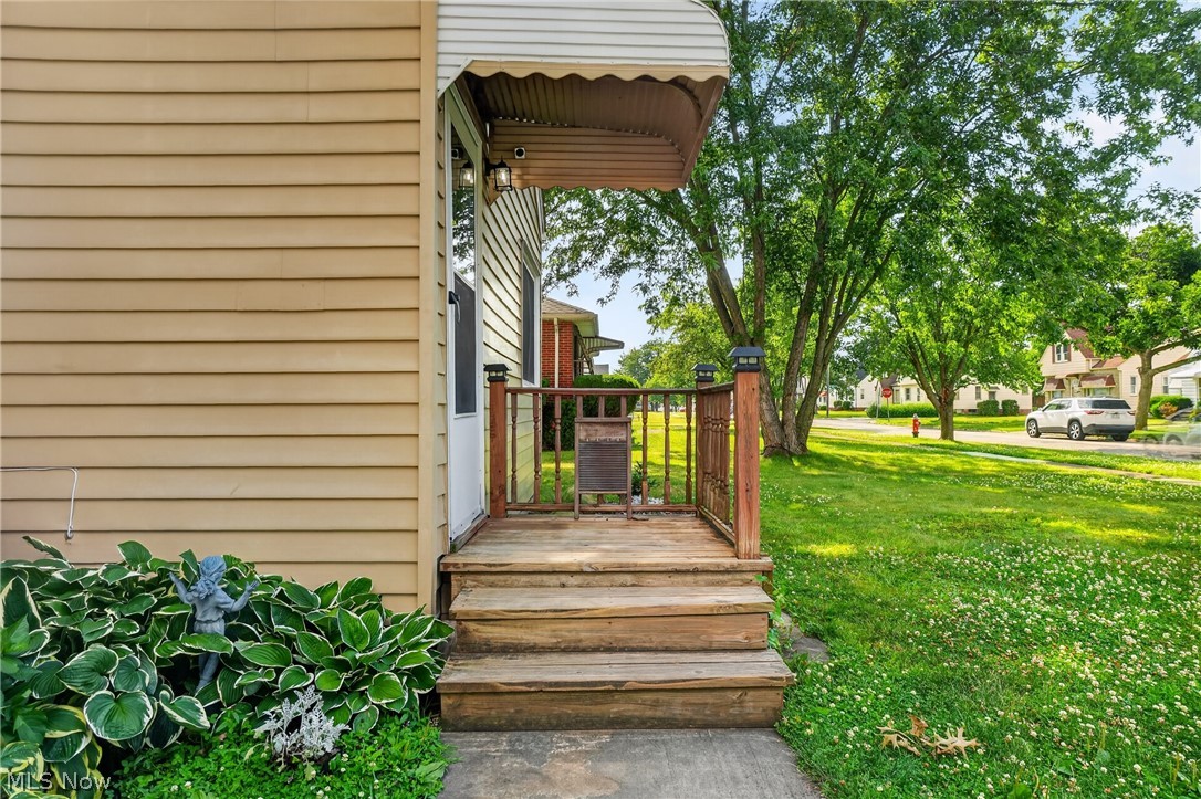 2701 Tuxedo Avenue