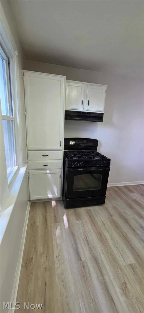 Tiny photo for 496 Rothrock Avenue, Akron, OH 44314 (MLS # 5238932)