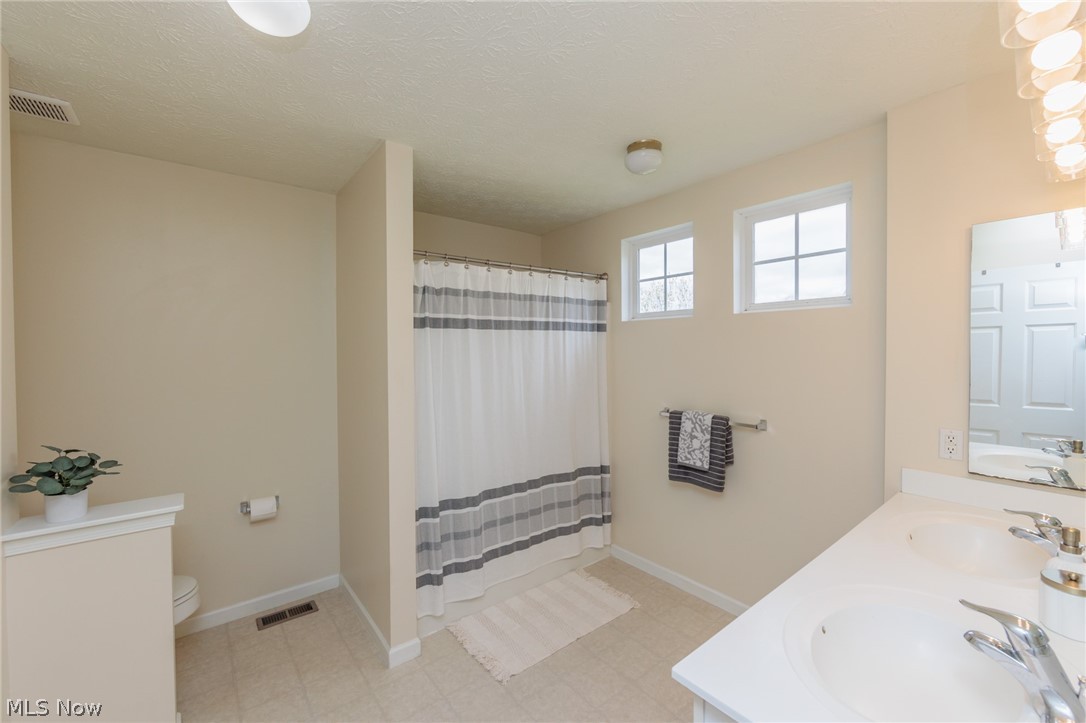 Rolling Brooke Sub Ph IV - Residential