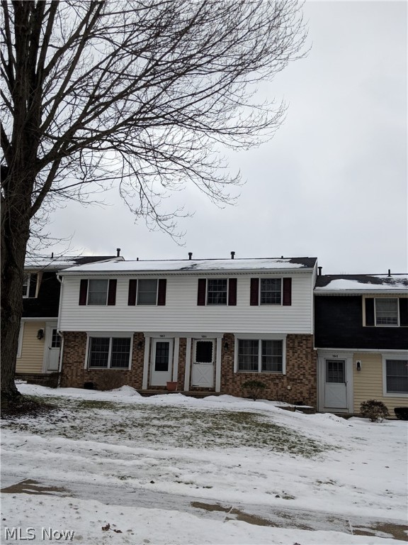 Huntington Park Condo - Residential