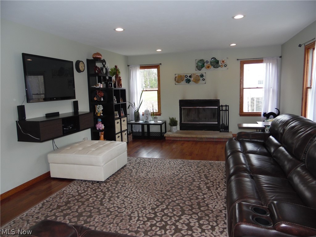 Zangara Trivison - Residential