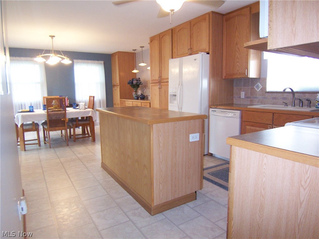 Holmes Park Adn - Residential