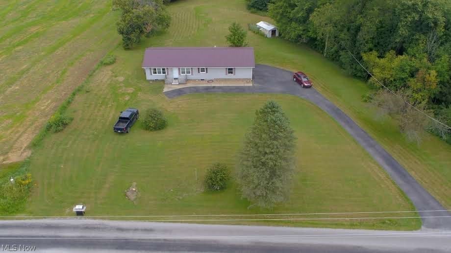 999 W Hutton Road