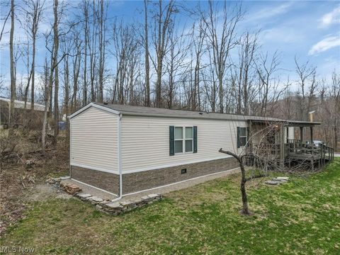 Homes For Sale - 5755 Township Road 162<br/> Perry County, New Lexington, OH 43764