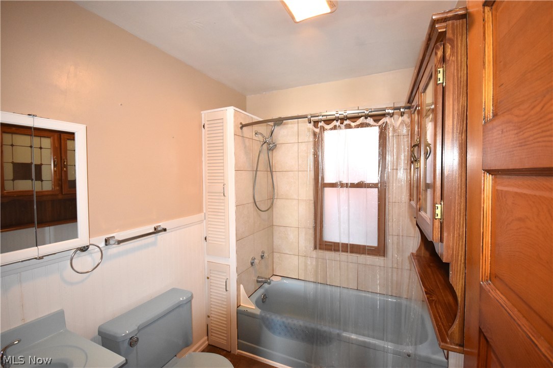 Rhodes Hartnell Barber & Selde - Residential Income