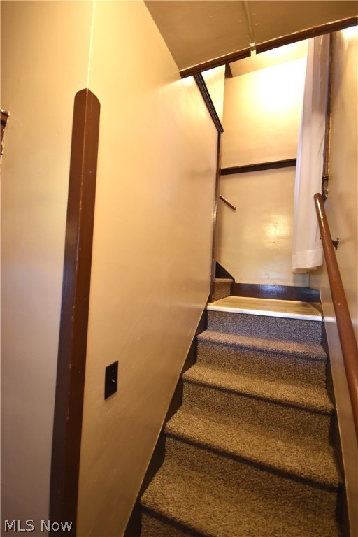 Rhodes Hartnell Barber & Selde - Residential Income