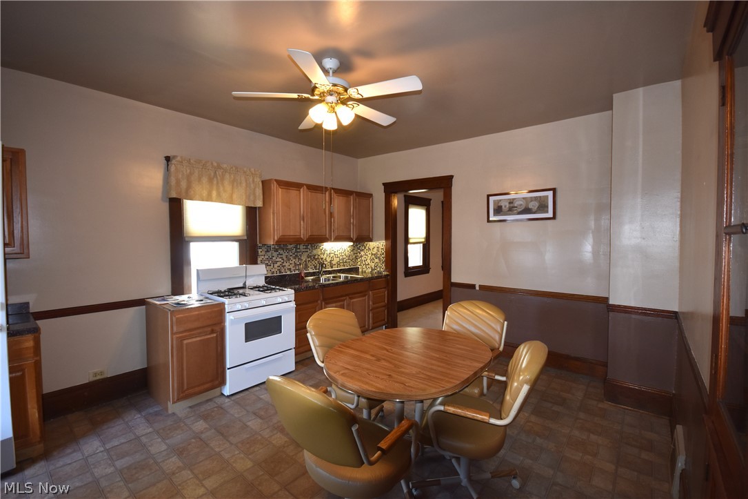 Rhodes Hartnell Barber & Selde - Residential Income