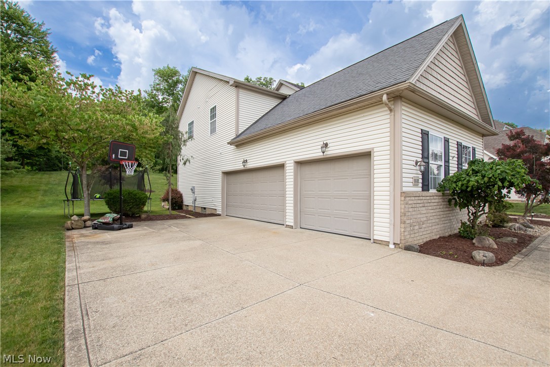 Brook Hollow Preserve - Residential