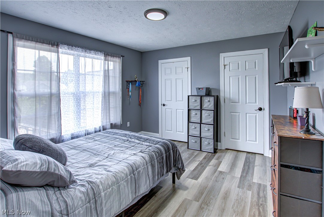 Brook Hollow Preserve - Residential