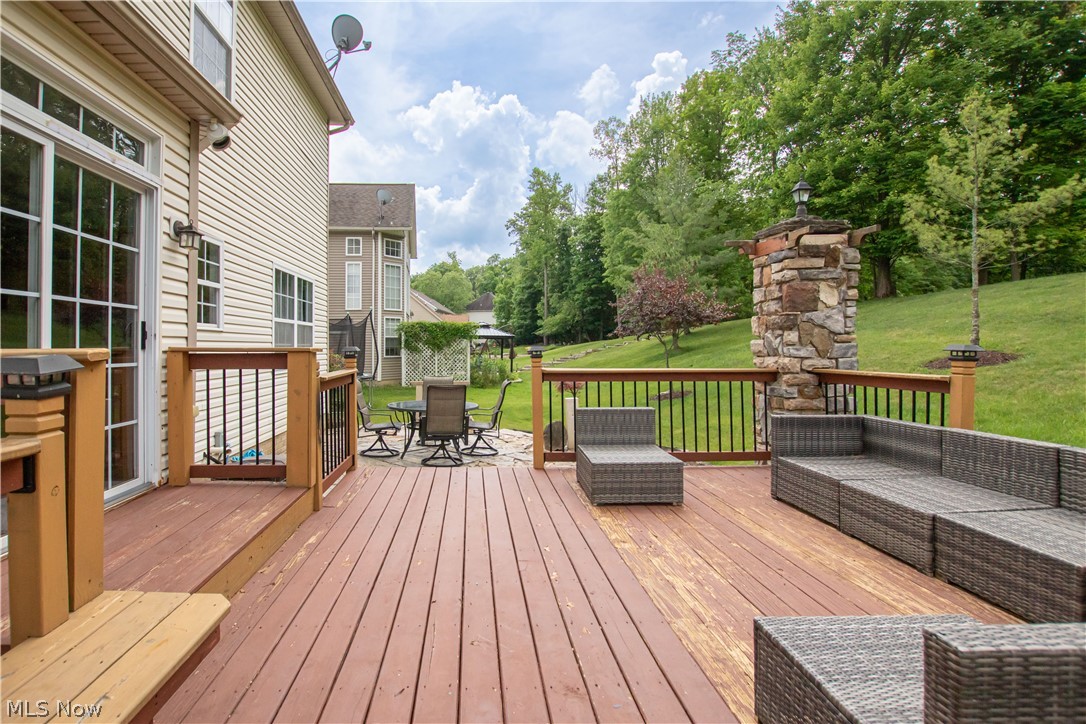 Brook Hollow Preserve - Residential